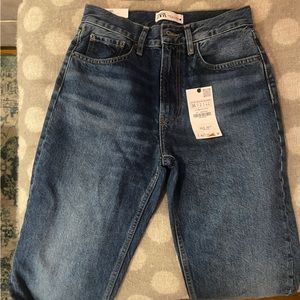 Zara NWT Straight leg jeans